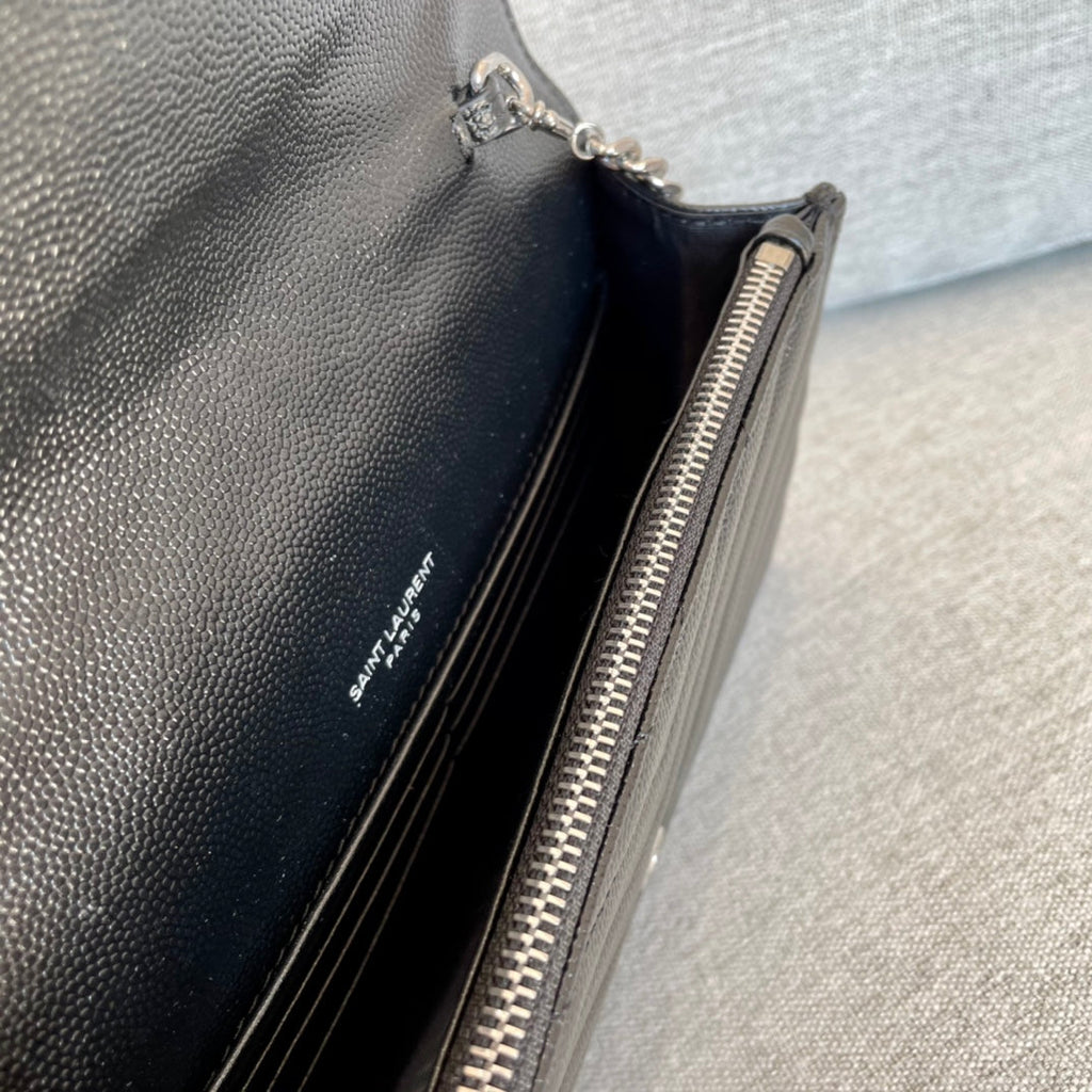 YSL  Cassandre Envelope Chain Wallet Black Grain Leather 19x11.5x4 cm